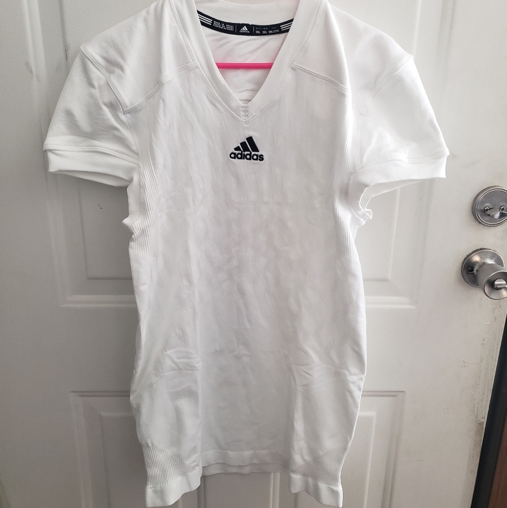 adidas m99594 Techfit Primeknit Football jersey.
